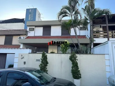 Casa com 3 Quartos à venda, 200m² no Campo Grande, Rio de Janeiro