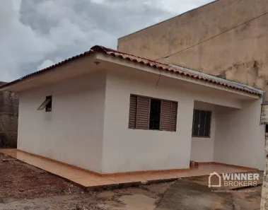 Imóvel Comercial com 2 Quartos à venda, 176m² no Conjunto Habitacional Requião, Maringá