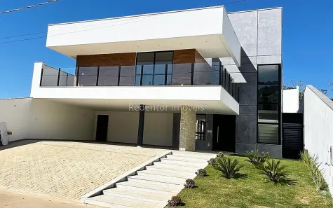Casa com 4 Quartos à venda, 400m² no Novo Horizonte, Juiz de Fora