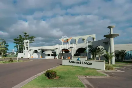 Casa de Condomínio com 4 Quartos à venda, 340m² no Boulevard Lagoa, Serra