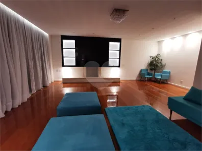Casa com 4 Quartos para venda ou aluguel, 1500m² no Parque dos Príncipes, São Paulo