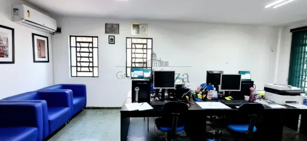 Imóvel Comercial com 8 Quartos para alugar, 279m² no Jardim Nova América, São José dos Campos