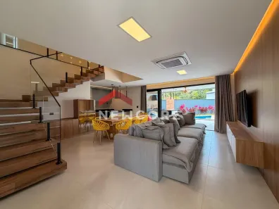 Casa de Condomínio com 6 Quartos à venda, 291m² no Jardim Márcia, Peruíbe