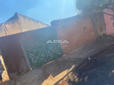 Casa com 2 Quartos à venda, 151m² no Parque São Paulo (Vila Xavier), Araraquara
