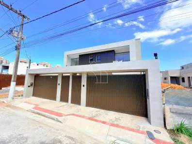 Casa com 4 Quartos à venda, 180m² no Morada de Laranjeiras, Serra