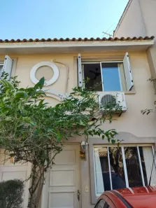Sobrado com 2 Quartos à venda, 77m² no Humaitá, Porto Alegre