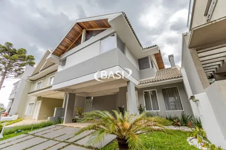 Casa de Condomínio com 4 Quartos à venda, 200m² no Orleans, Curitiba