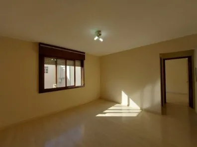 Apartamento com 1 Quarto para alugar, 51m² no Farroupilha, Porto Alegre