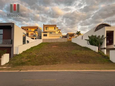 Lote/Terreno à venda, 472m² no São Pedro, Juiz de Fora