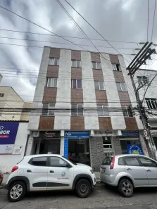 Apartamento com 2 Quartos para alugar, 50m² no Centro, Juiz de Fora
