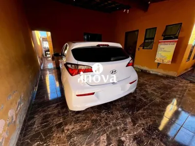 Casa com 2 Quartos à venda, 110m² no Lourdes, Uberaba