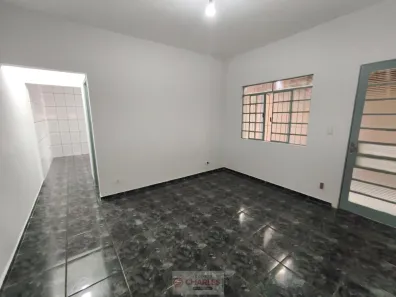 Casa com 1 Quarto para alugar, 10m² no Parque do Estado II, Mogi Mirim