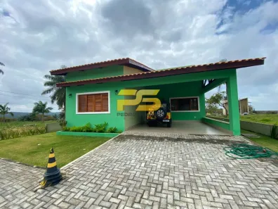 Casa de Condomínio com 3 Quartos para alugar, 200m² no , Bananeiras