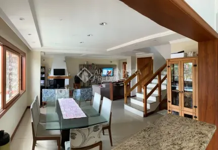 Casa de Condomínio com 3 Quartos à venda, 456m² no Nonoai, Porto Alegre