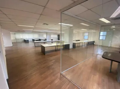 Imóvel Comercial para venda ou aluguel, 384m² no Vila Olímpia, São Paulo