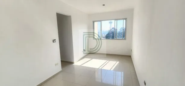 Apartamento com 2 Quartos à venda, 55m² no Jardim Cláudia, São Paulo