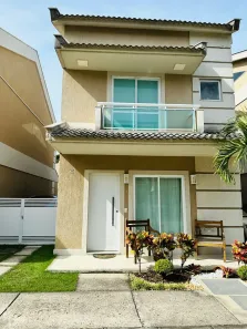 Casa de Condomínio com 4 Quartos à venda, 192m² no Vargem Grande, Rio de Janeiro