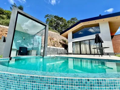 Casa de Condomínio com 3 Quartos à venda, 190m² no Pedro do Rio, Petrópolis