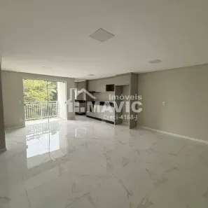 Apartamento com 2 Quartos para alugar, 100m² no Vila Lalau, Jaraguá do Sul