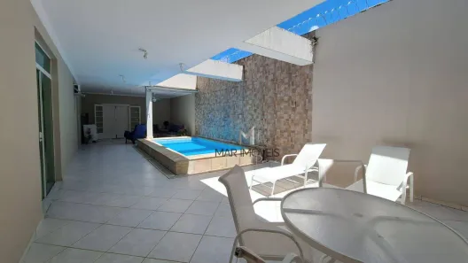 Casa com 5 Quartos à venda, 241m² no Jardim Virgínia, Guarujá