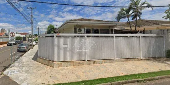 Casa com 4 Quartos para alugar, 300m² no Jardim Tangará, Marília