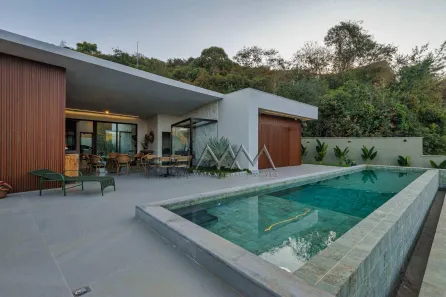Casa de Condomínio com 4 Quartos à venda, 340m² no Vila Castela, Nova Lima