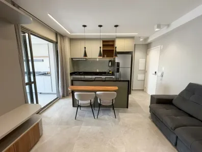 Apartamento com 2 Quartos para alugar, 80m² no Jardim das Acácias, São Paulo