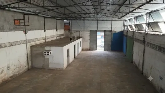Galpão/Depósito/Armazém para alugar, 350m² no Planalto, Manaus