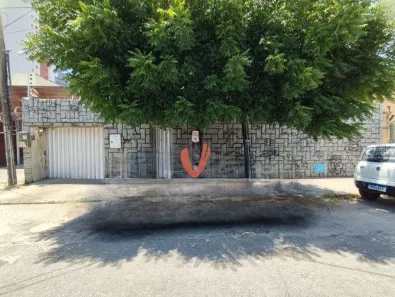 Imóvel Comercial com 4 Quartos para alugar, 137m² no Cocó, Fortaleza