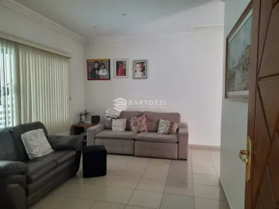 Casa com 3 Quartos para alugar, 262m² no Mauá, São Caetano do Sul