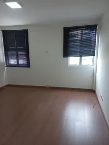 Sala Comercial para alugar, 20m² no Centro, São José dos Campos