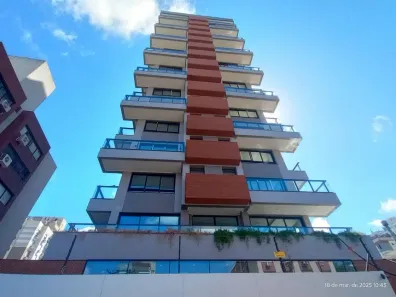 Apartamento com 2 Quartos à venda, 80m² no Menino Deus, Porto Alegre