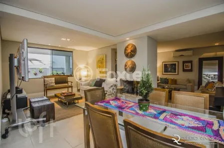 Casa com 3 Quartos à venda, 266m² no Boa Vista, Porto Alegre