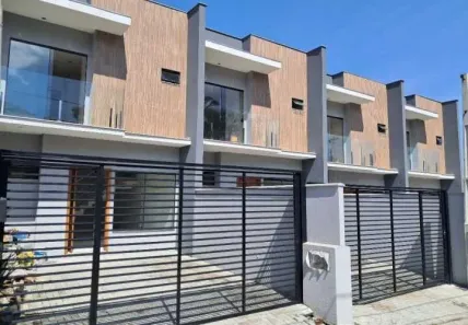 Sobrado com 3 Quartos à venda, 108m² no Saguaçu, Joinville
