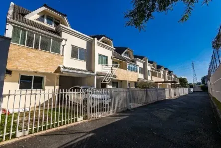 Casa de Condomínio com 3 Quartos à venda, 123m² no Orleans, Curitiba