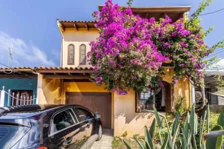 Casa com 3 Quartos à venda, 53m² no Rubem Berta, Porto Alegre