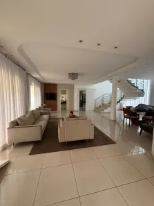 Sobrado com 4 Quartos à venda, 300m² no , Ouro Fino