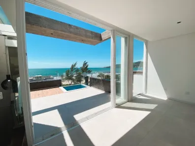 Casa com 3 Quartos à venda, 175m² no Morrinhos, Garopaba