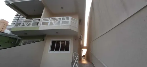 Sobrado com 4 Quartos à venda, 300m² no Vila Yara, Osasco