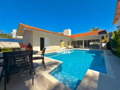 Casa de Condomínio com 4 Quartos à venda, 240m² no Jardim Acapulco, Guarujá
