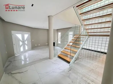 Sobrado com 3 Quartos à venda, 235m² no Vila Oliveira, Mogi das Cruzes