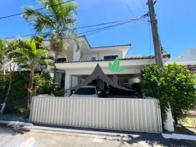 Casa de Condomínio com 4 Quartos à venda, 325m² no Buraquinho, Lauro de Freitas