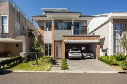 Casa de Condomínio com 3 Quartos à venda, 276m² no Pinheirinho, Curitiba