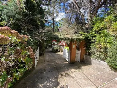Sobrado com 7 Quartos à venda, 924m² no , Campos do Jordão