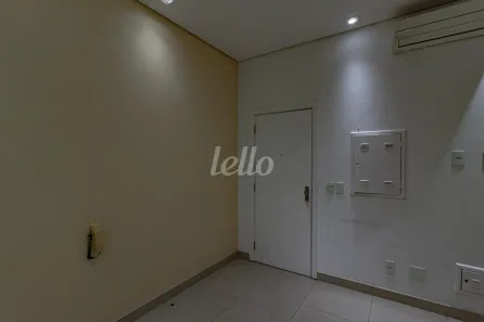 Sala Comercial para alugar, 55m² no Vila Olímpia, São Paulo
