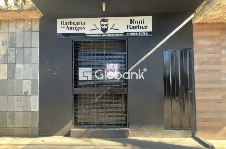 Sala Comercial para alugar, 30m² no Major Prates, Montes Claros
