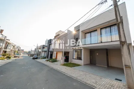 Casa de Condomínio com 3 Quartos à venda, 136m² no Xaxim, Curitiba