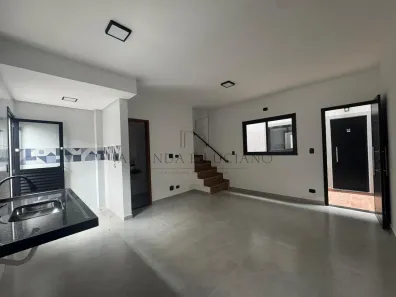 Casa de Condomínio com 2 Quartos à venda, 54m² no Caiçara, Praia Grande