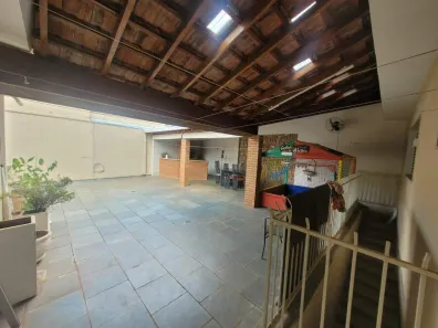 Casa com 4 Quartos à venda, 330m² no Boa Vista, São José do Rio Preto