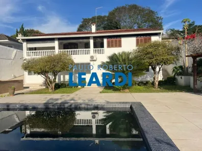 Casa de Condomínio com 2 Quartos à venda, 1000m² no Arujázinho I, II e III, Arujá